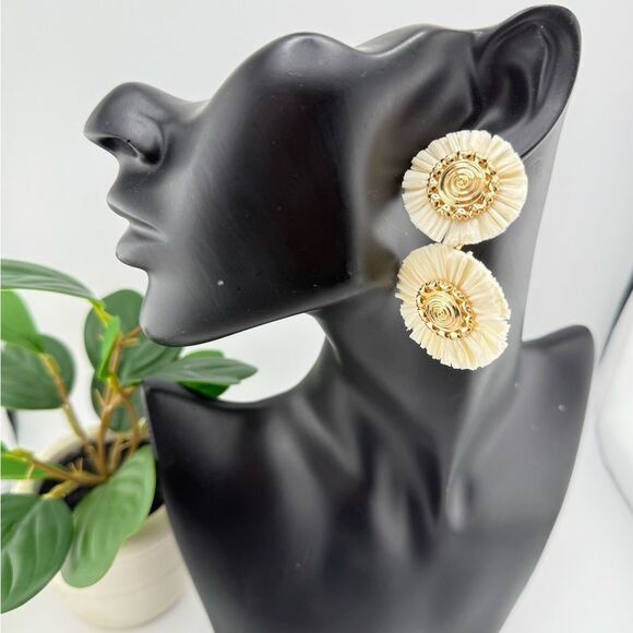 Ivory & Gold Double Disc Earrings — Elegant Boho Statement - Picture 7 of 10